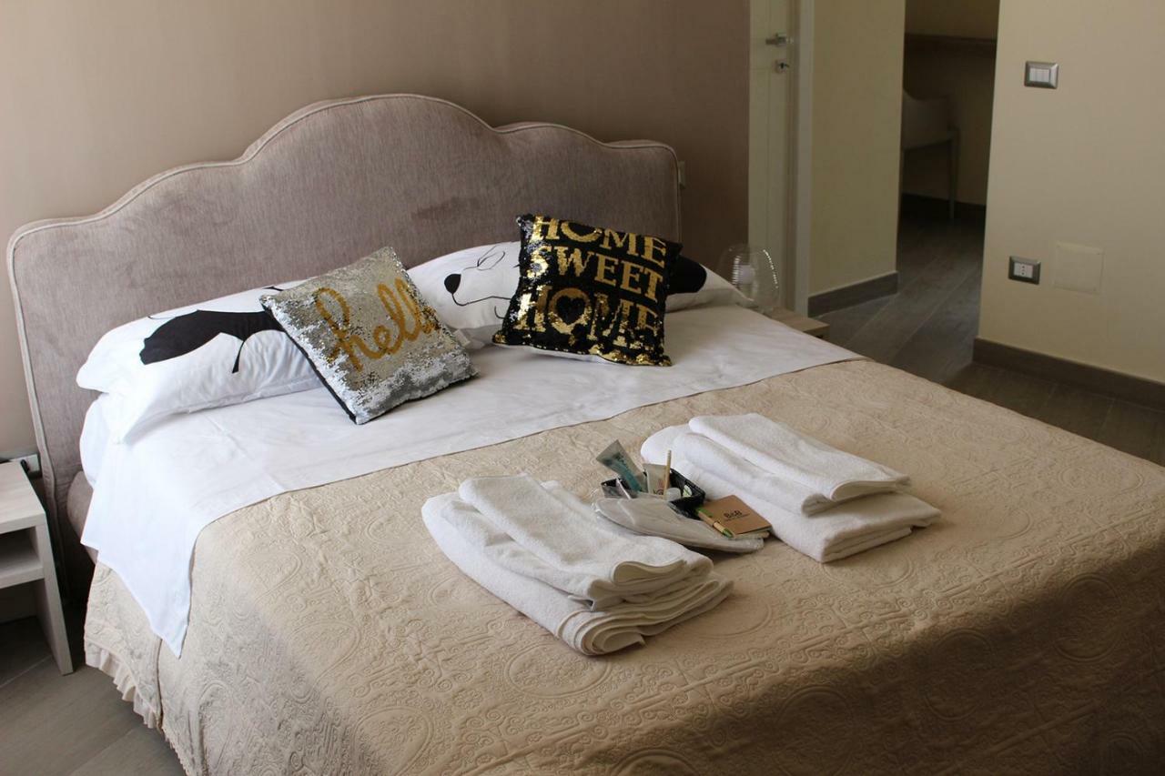 B&B Napoli Holidays Екстериор снимка