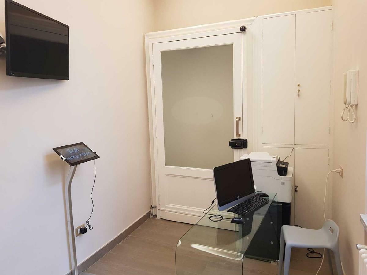 B&B Napoli Holidays Екстериор снимка