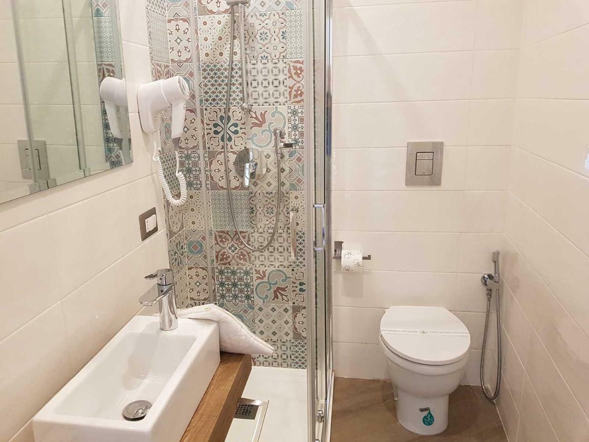B&B Napoli Holidays Екстериор снимка