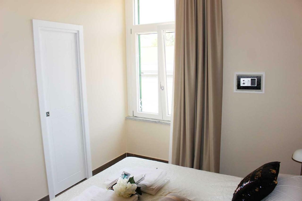B&B Napoli Holidays Екстериор снимка