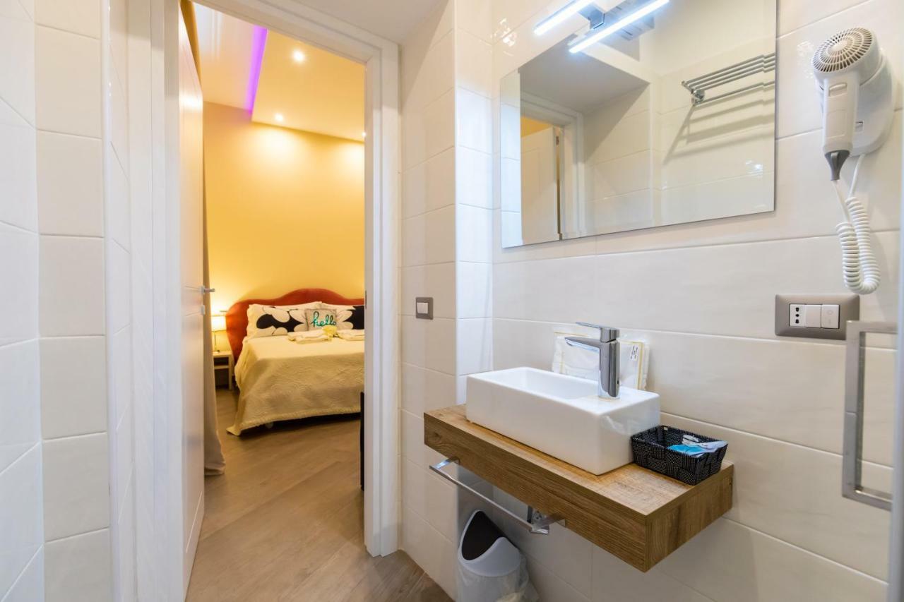 B&B Napoli Holidays Екстериор снимка