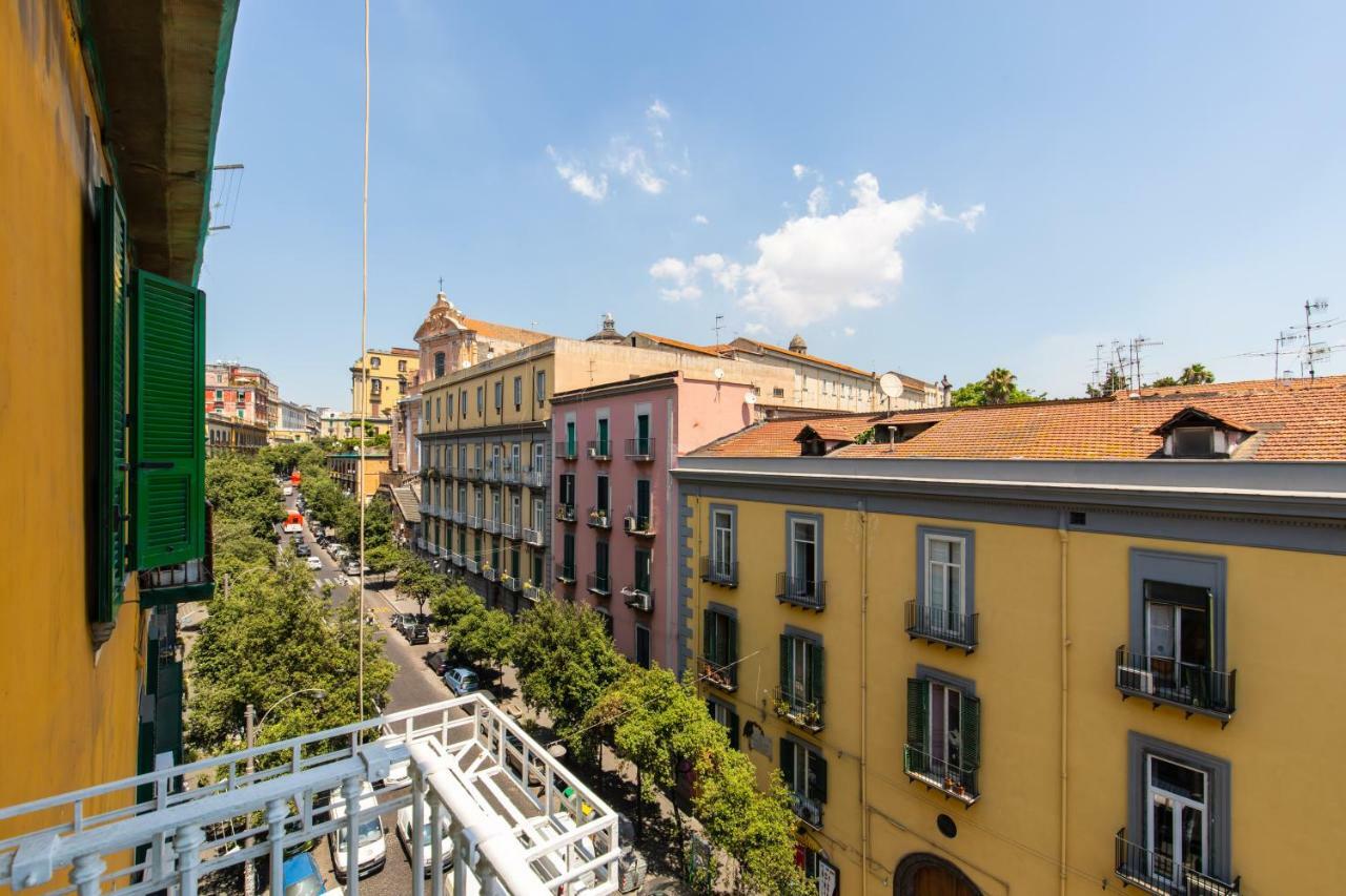 B&B Napoli Holidays Екстериор снимка