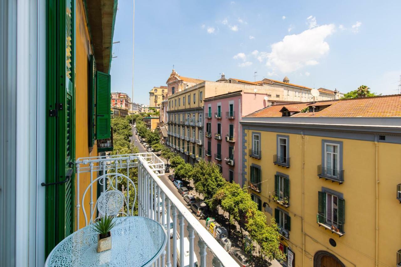B&B Napoli Holidays Екстериор снимка