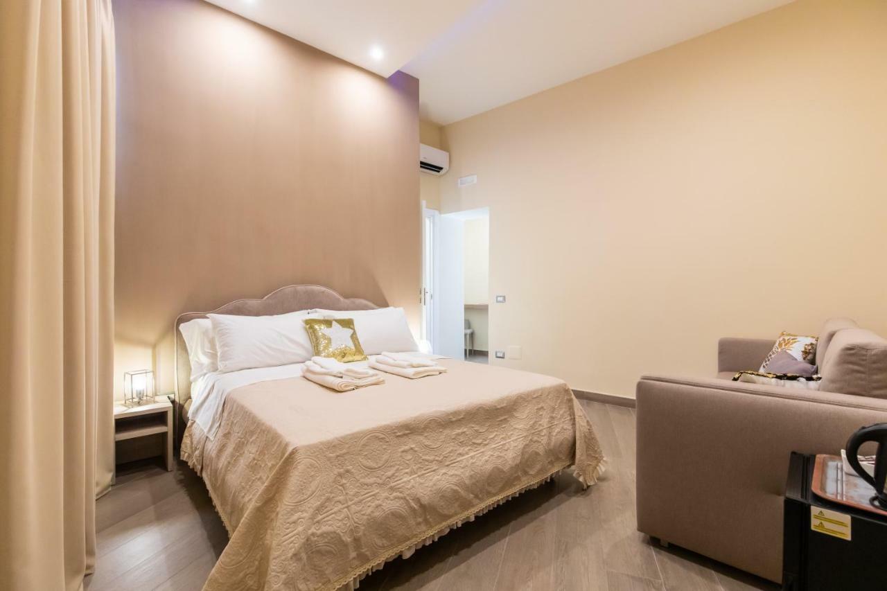 B&B Napoli Holidays Екстериор снимка
